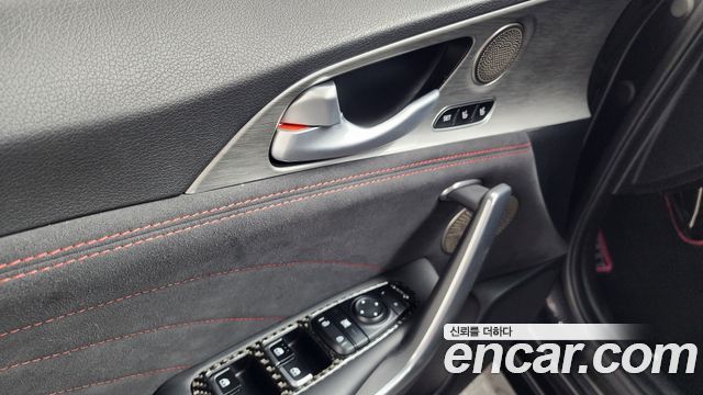 Kia Stinger 2021 — photo 23