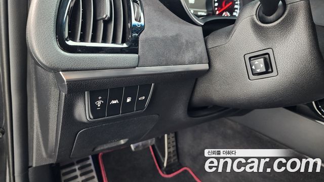 Kia Stinger 2021 — photo 26