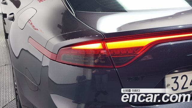 Kia Stinger 2021 — photo 9