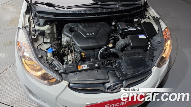 Hyundai AVANTE 2012 — photo 6