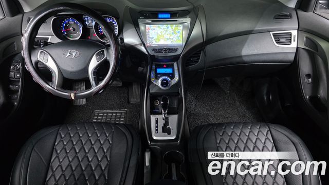 Hyundai AVANTE 2012 — photo 7