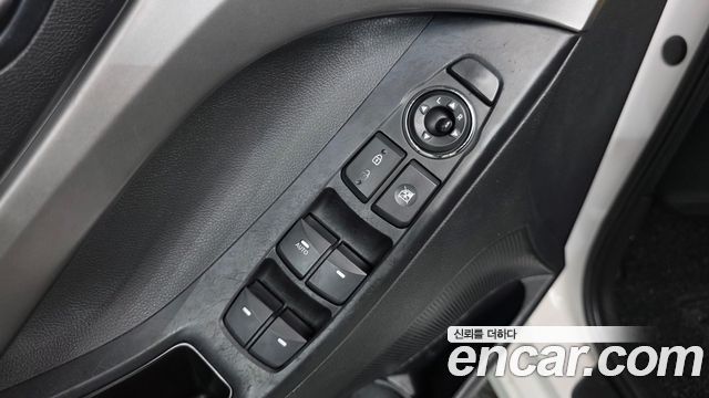 Hyundai AVANTE 2012 — photo 11