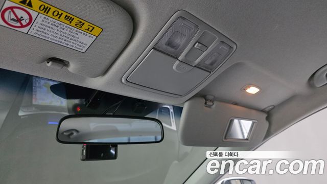 Hyundai AVANTE 2012 — photo 16