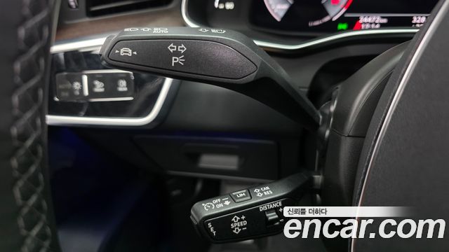 Audi A6 2025 — photo 30