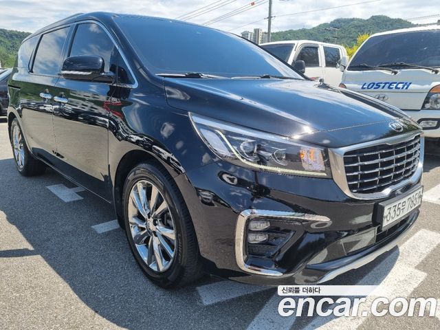 Kia Canival 2020 — photo 6