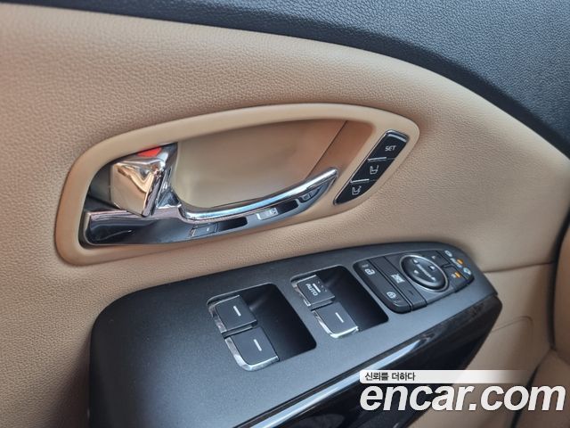 Kia Canival 2020 — photo 14