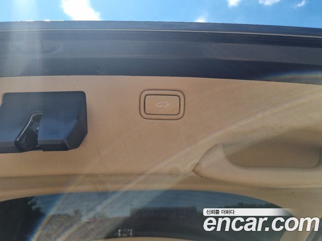 Kia Canival 2020 — photo 16