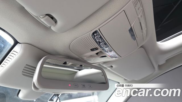 Mercedes-Benz GLC-Class 2016 — photo 26