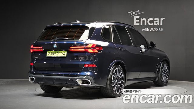 BMW X5 2025 — photo 2