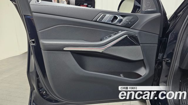 BMW X5 2025 — photo 14