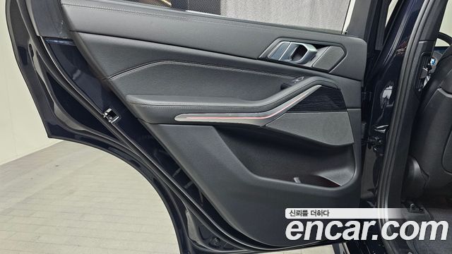BMW X5 2025 — photo 15