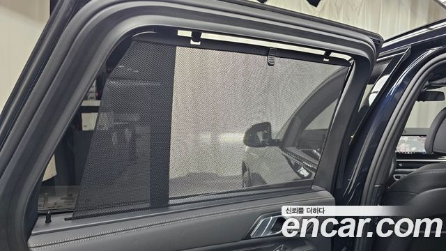 BMW X5 2025 — photo 36