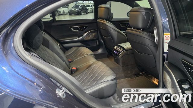 Mercedes-Benz S-Class 2025 — photo 20