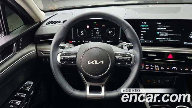 Kia K5 2025 — photo 13
