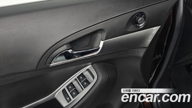 Chevrolet Korea Orlando 2015 — photo 23