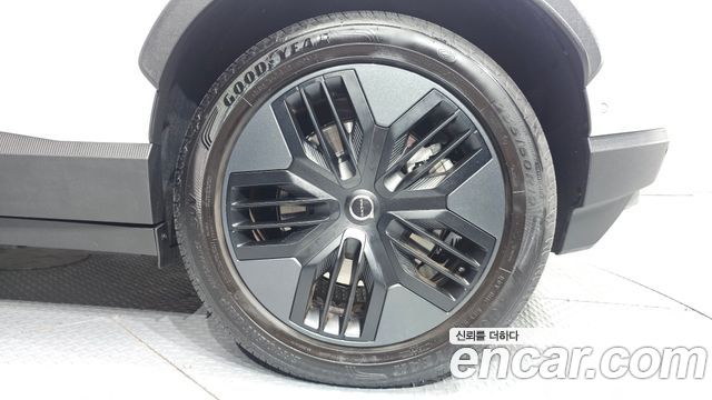 Volvo EX30 2026 — photo 7