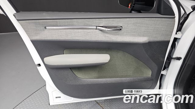 Volvo EX30 2026 — photo 14