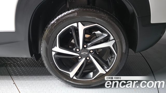 Chevrolet Korea Trailblazer 2023 — photo 5