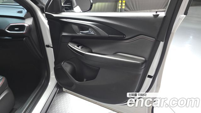 Chevrolet Korea Trailblazer 2023 — photo 14