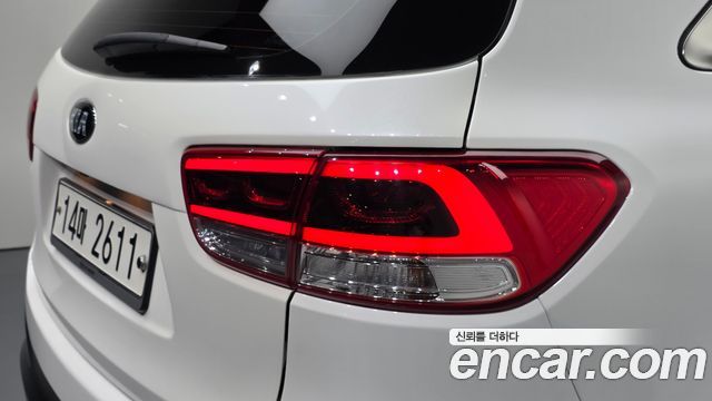 Kia Sorento 2016 — photo 9