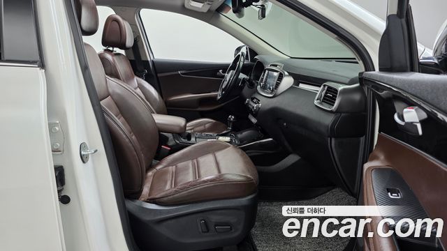 Kia Sorento 2016 — photo 16