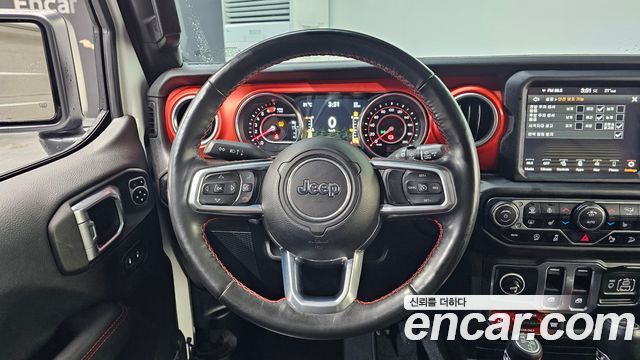 Jeep Wrangler 2020 — photo 13