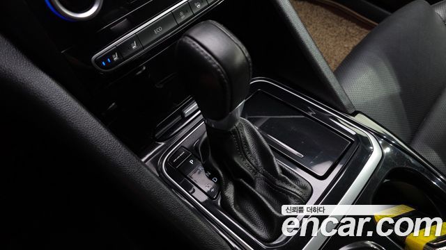 Renault Korea SM6 2016 — photo 12