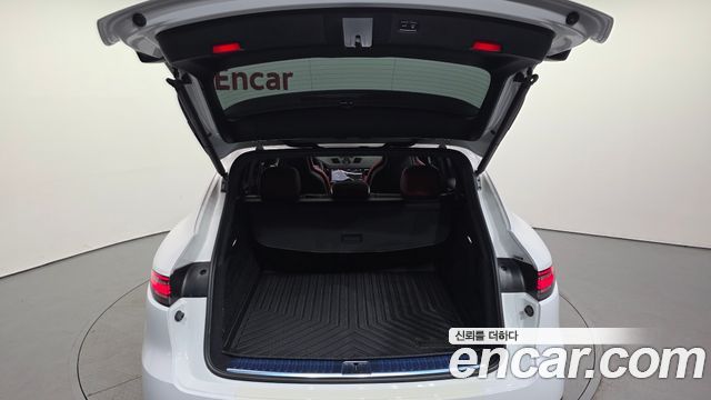 Porsche Cayenne 2020 — photo 20