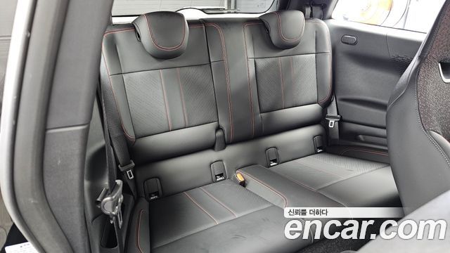 Mini Cooper 2025 — photo 18