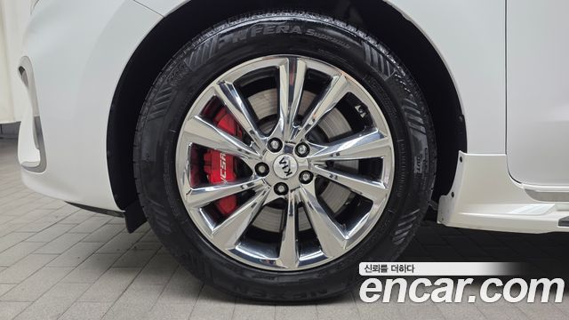 Kia Canival 2019 — photo 5