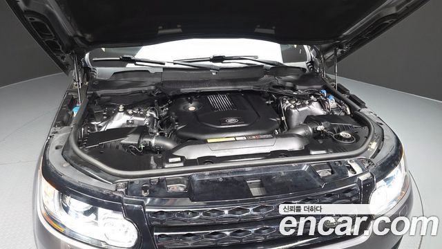 Land Rover Range Rover Sport 2017 — photo 6