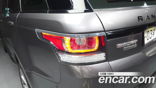 Land Rover Range Rover Sport 2017 — photo 9