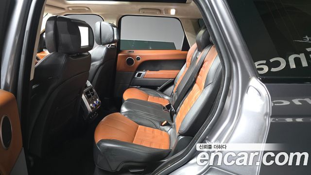 Land Rover Range Rover Sport 2017 — photo 16
