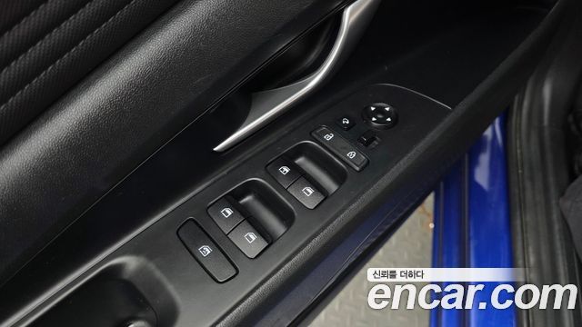Hyundai AVANTE 2021 — photo 12