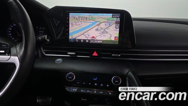 Hyundai AVANTE 2021 — photo 16