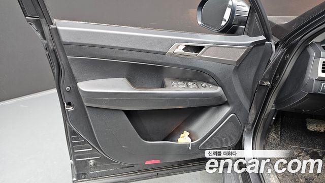 KG Mobility Rexton 2019 — photo 14