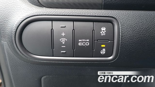 Kia K3 2013 — photo 12