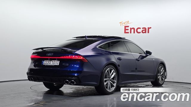 Audi A7 2020 — photo 2
