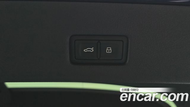 Audi A7 2020 — photo 30