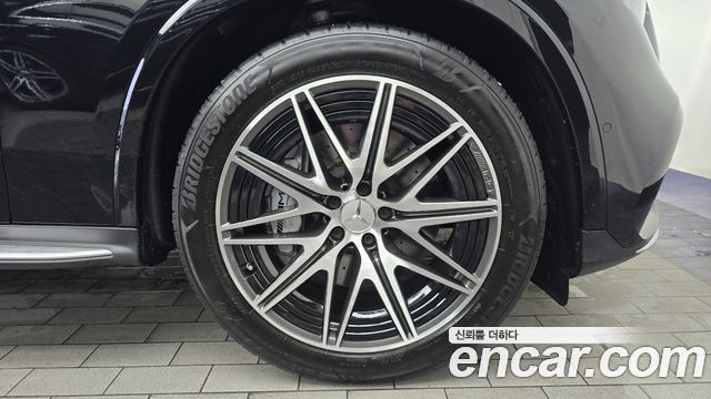 Mercedes-Benz GLC-Class 2025 — photo 7