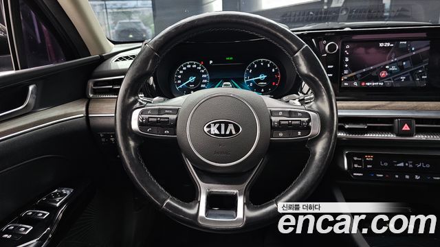 Kia K5 2020 — photo 13