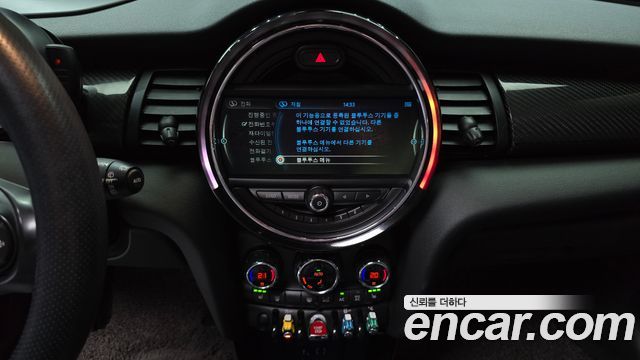 Mini Cooper 2016 — photo 13
