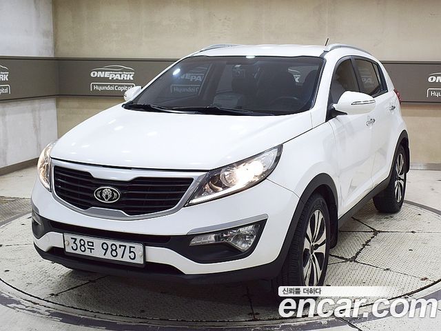 Kia Sportage 2011 — photo 1