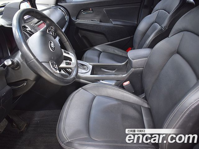 Kia Sportage 2011 — photo 9