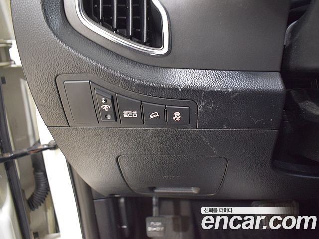 Kia Sportage 2011 — photo 10
