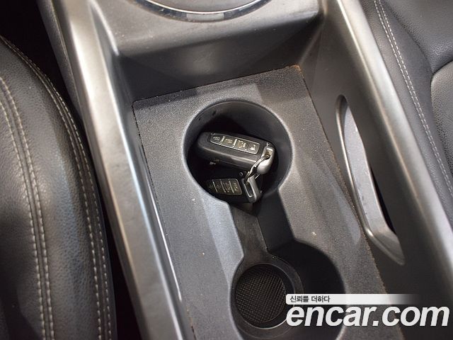 Kia Sportage 2011 — photo 18