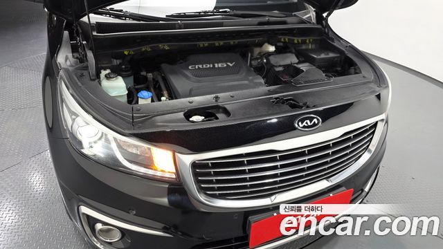 Kia Canival 2016 — photo 6