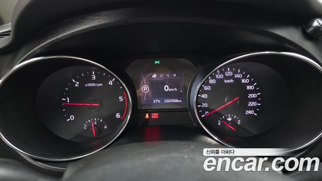 Kia Canival 2016 — photo 11