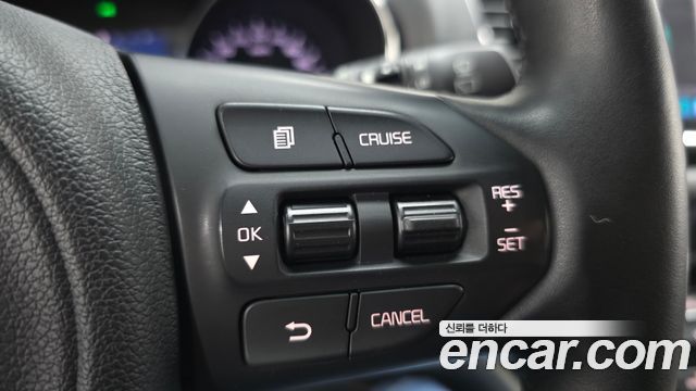 Kia Canival 2016 — photo 24