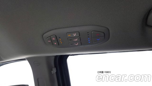 Kia Canival 2016 — photo 32